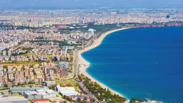 Antalya'da konutlar değerleniyor