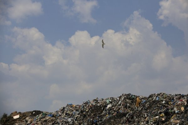 Antalya ’nın çöpü 60 bin konutu aydınlatıyor