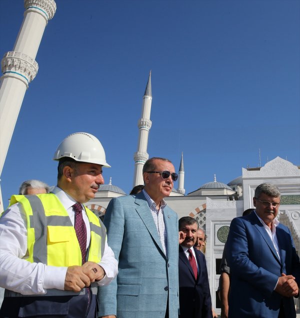 Başkan Erdoğan Çamlıca Camii ’nde incelemelerde bulundu