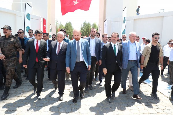 Başkan Uysal: İstanbul'un Malazgirt'te sorumluluğu var