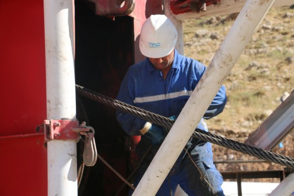Herekol'da petrol çalışması