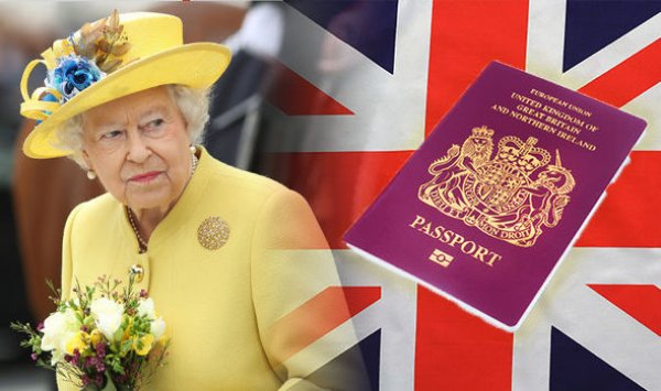 Kraliçe Elizabeth ’in seyahat bavulunda olan tuhaflıklar