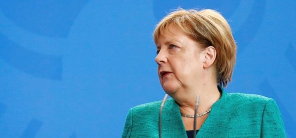 Merkel ırkçı saldırı eylemini kınadı