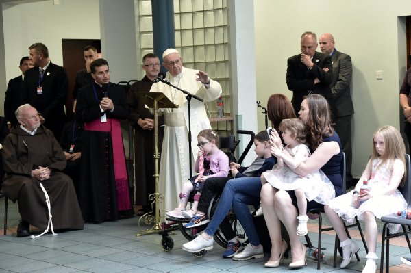 Papa: Kiliselerdeki istismarları görmezden gelemem