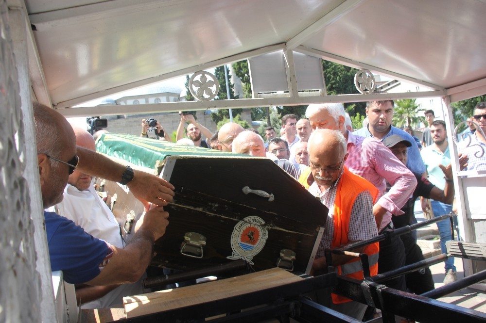 Şişko Nuri ’nin cenazesine vefasızlık