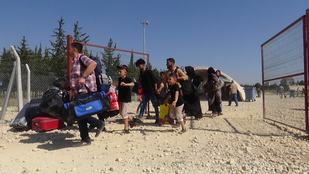 Suriyelilerin ülkelerine kavuşma heyecanı