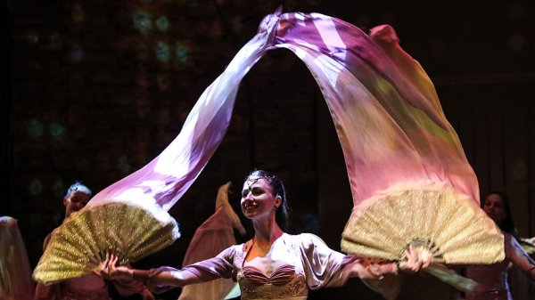 Tarihin kalbinde Türk dansları ve sema ayini