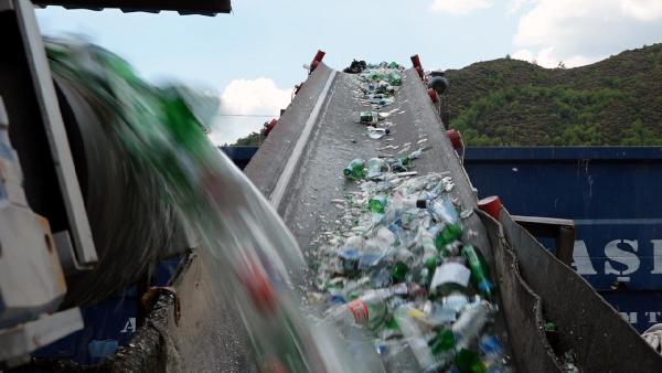 Tatilcilerden geriye 4 bin ton çöp kaldı