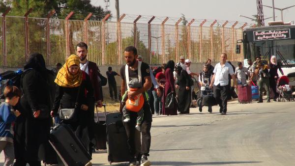 Bayramı ülkelerinde geçiren 3 bin Suriyeli döndü
