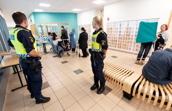 İsveç'te kritik seçim günü