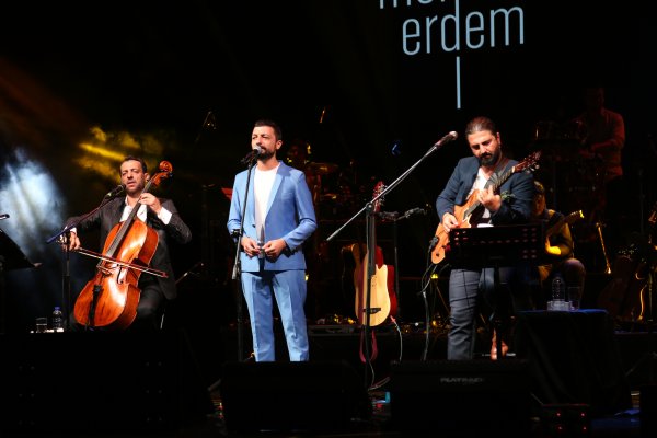 Mehmet Erdem ve Rubato ile müzik dolu gece