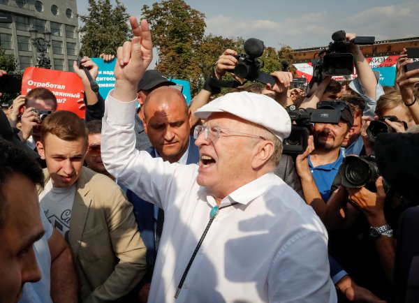 Rusya'da emeklilik yaşı protestosu