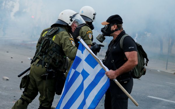 Yunanistan'da Makedonya Yunandır protestoları