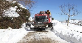 rize-de-bobrek-hastasi-kar-ambulansiyla-kurtarildi
