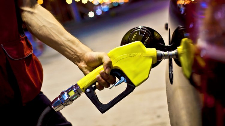 Benzine indirim geldi