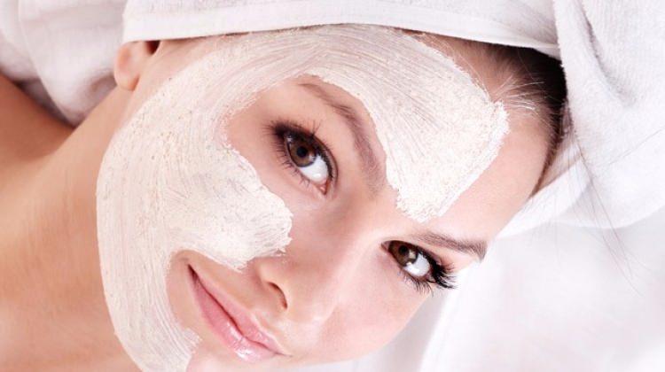 Cildinize en uygun meyve maskesi