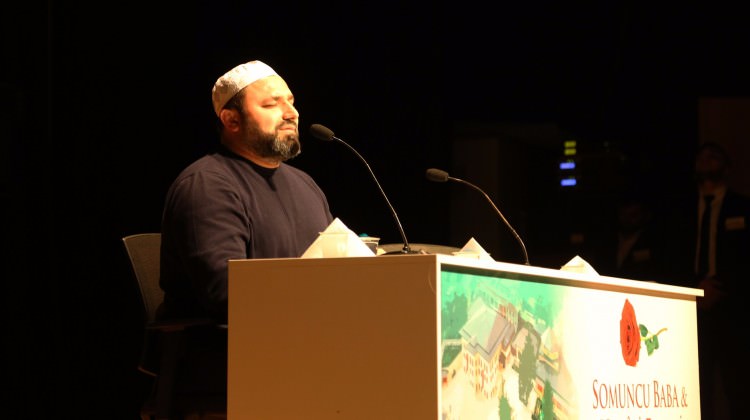 Esenler İki Gönül Sultanı’nı andı