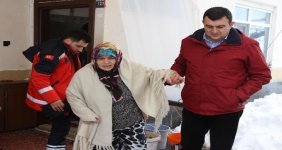 bobrek-ve-kalp-hastasini-kar-ambulansi-ile-kurtardilar