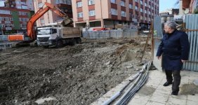 rize-belediye-baskani-kasap-15-temmuz-demokrasi-ve-cumhuriyet-meydani-projesi-ni-yerinde-inceledi