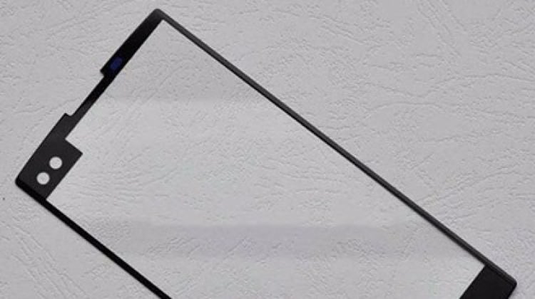 LG V30’dan detaylar geldi