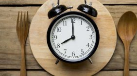 aralikli-oruc-diyetine-dair-her-sey