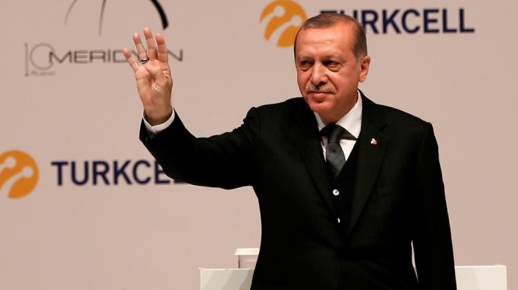 Erdoğan’dan gençlere önemli mesajlar!