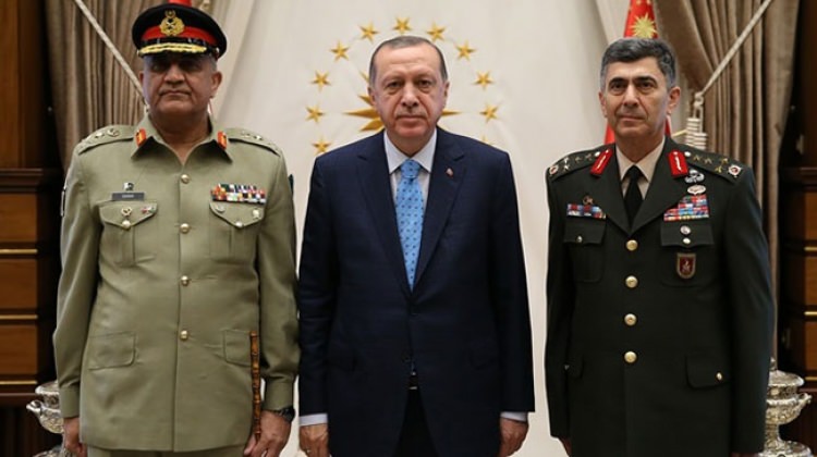 Cumhurbaşkanı Erdoğan Bacva’yı kabul etti