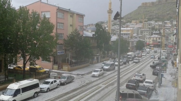 dolu-bayburt-u-beyaza-burudu