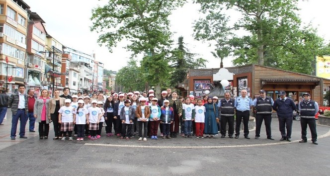 Rize’de sigaranın zararları anlatıldı