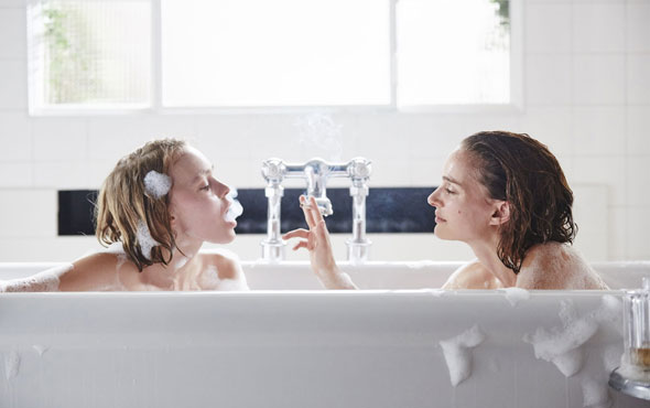 planetarium-filmi-fragmani-sinemalarda-bu-hafta