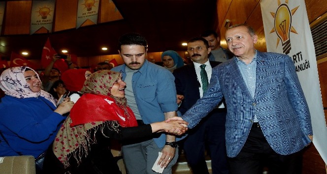 Cumhurbaşkanı Erdoğan Rize’de AK Parti İl Danışma Meclisi Toplantısı’nda konuştu (3)