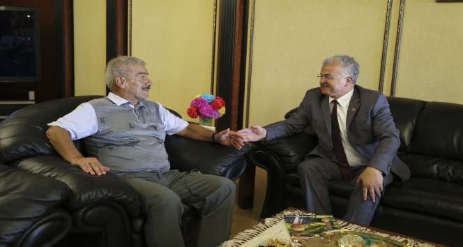 caykur-rizespor-dan-baskan-kasap-a-ziyaret