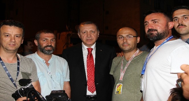 cumhurbaskani-erdogan-markete-girdi-alisveris-yapti