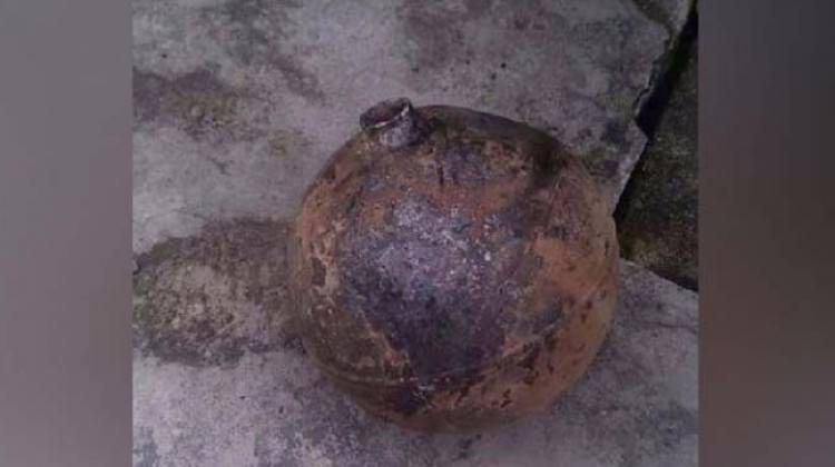 Gökten düşen esrarengiz nesne görenleri şaşırttı!