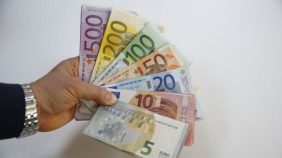 eurodan-cifte-rekor-dolar-ise