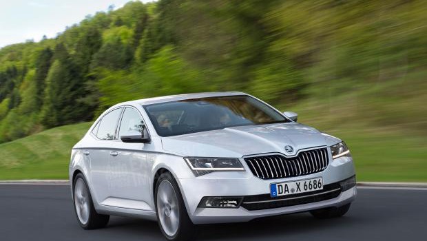Skoda Online Lansmanda Mercedes’i Geçti