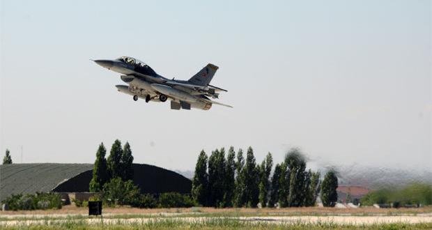 Afrin’e hava harekatı sürüyor, son olarak Diyarbakır’dan kalkan F-16’lar YPG mevzilerini vurdu