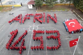 Rize'de Öğrencilerden "Afrin" Koreografisi