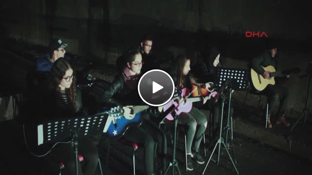 Rize-Çocuk Orkestrası  Eye Of The Tiger i Çaldı