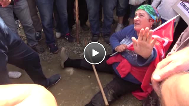 RİZE nin Fındıklı ilçesinde   Doğal Sit  İncelemesi İçin Gelen Heyetin Önü Kesildi