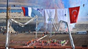 '100'üncü yıl piyangosu o ile vurdu!