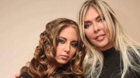 Ahu Tuğba'nın kızı mezun oldu