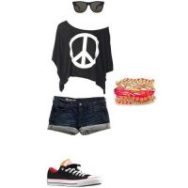 15+ Şort Tişört Kombinleri