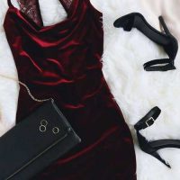 Son Trend Kadife Elbise Modelleri