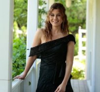 Gökçe Bahadır'ın Yunan aşkı