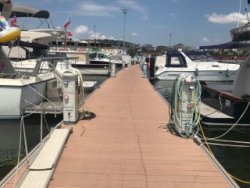 Burhaniye ’de marina yenileniyor