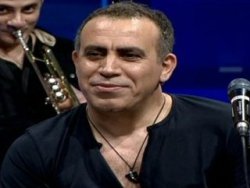 Haluk Levent kaçan danayı aldı