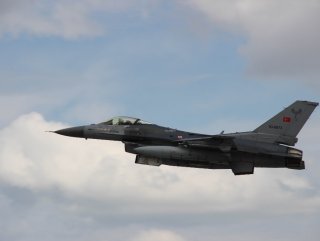 Irak'ın kuzeyine hava harekatı: 3 terörist öldürüldü