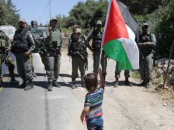 İsrail 2010'da el koyduğu postaları Filistinlilere verdi