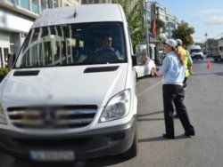 Okul servislerinde kamera 1 yıl ertelendi